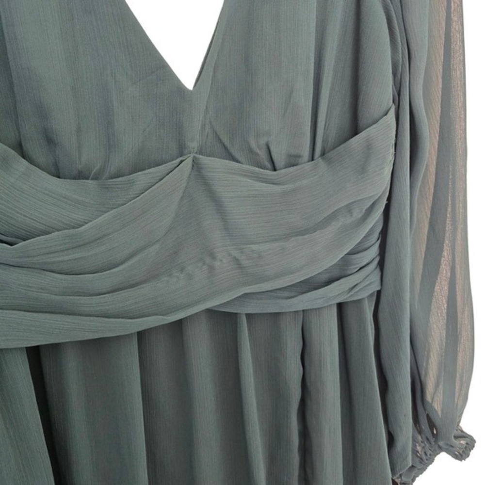 Lulus Maxi Dress Women Medium Green NWT Long Sleeve V-Neck Chiffon Evening Gown - Picture 4 of 8